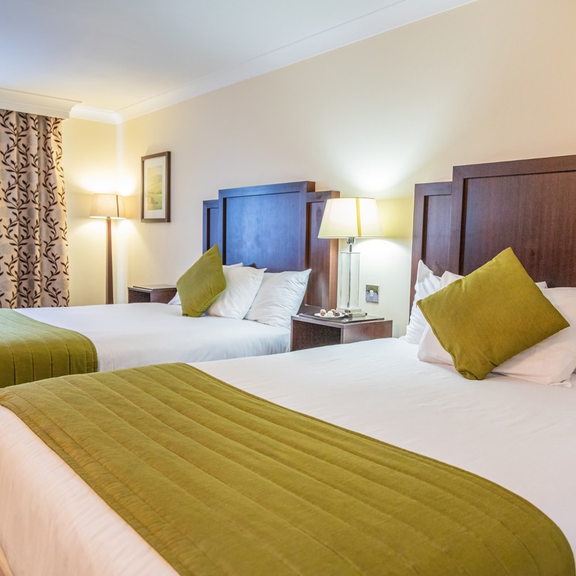 Meon Valley Hotel Family Four Standard Meon Valley Hotel Family Four Standard