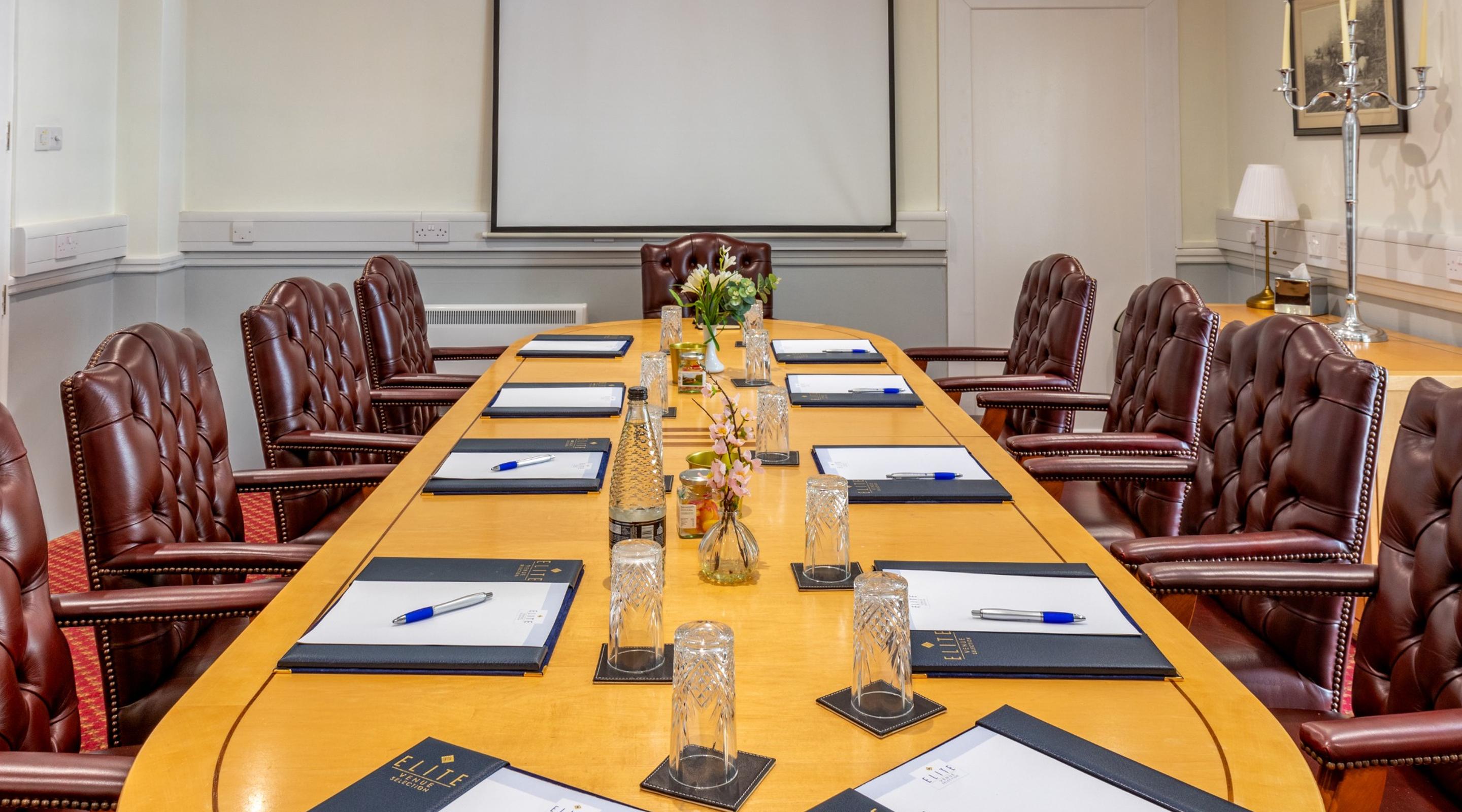 Basingstoke Country Hotel Boardroom Basingstoke Country Hotel Boardroom